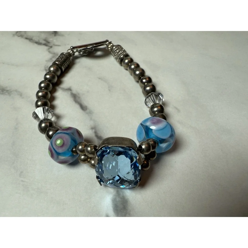 handmade beaded bracelet blue gem like bead and blue glass‎ beads